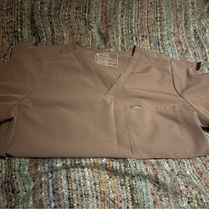 Figs Taupe Scrub Top